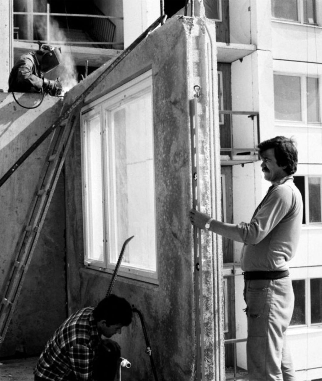 Výstavba Petržalky v 80. rokoch 20. storočia.