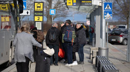 Už počas čakania na spoj sa tvorí dav