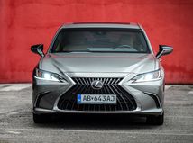 Test: Lexus ES 300h Legacy Edition – kupujte...