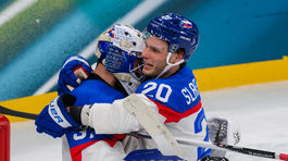 Slafkovský a spol. už vedia, o koľkej v stredu nastúpia vo štvrťfinále. Ich súper bude dostatočne oddýchnutý