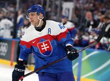 Srdce ho ťahá za dcérkou, on však zostáva...