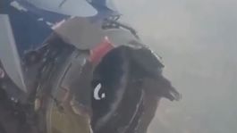 Horor v oblakoch: Motor Boeingu explodoval vo výške 8 000 metrov, piloti bojovali o život 80 ľudí