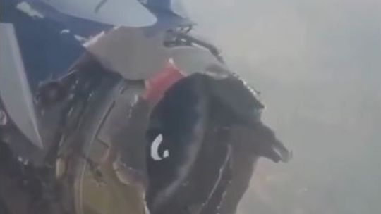 motor, lietadlo, výbuch, explózia, Arik Air