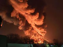 horiaca ruská rafinéria,