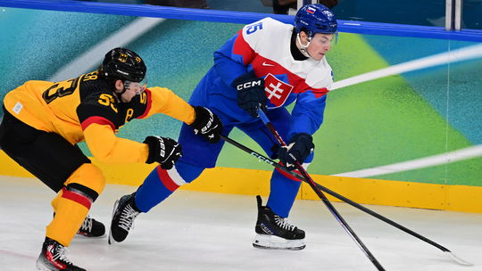 Taliansko ZOH26 Miláno Hokej Štvrťfinále Dvorský