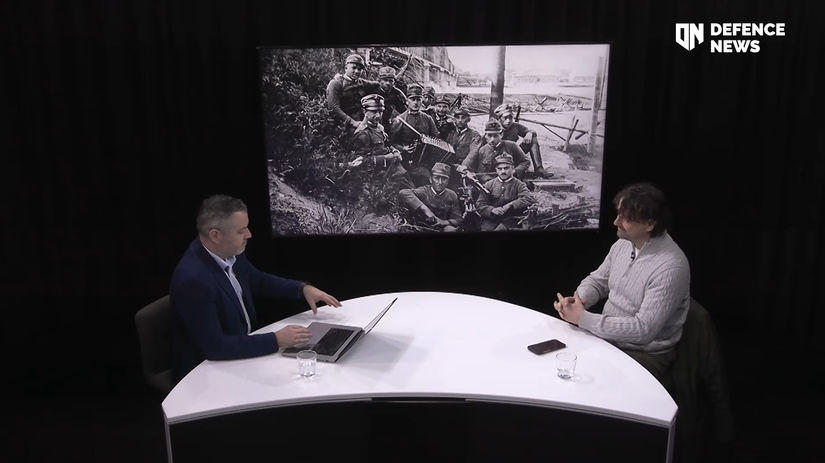 Defence News, Martin Čurda