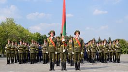 Slávnostný nástup bieloruských vojakov