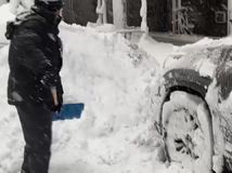 sneh, New York, Reuters, NEPOUŽÍVAŤ