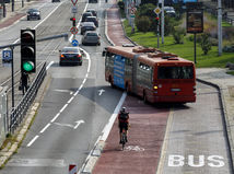 SR Bratislava Vajanského nábrežie doprava zmena BAX