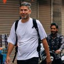 navratil-dve-tvare-sveta