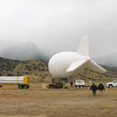 Americký aerostat na základni Fort Huachuca,...