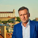 Martin Winkler.