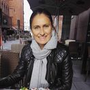 My, Slovenky, sme sa šli pozabíjať, nikto nám nepovedal: "Baby, nebláznite!" Tu si ľudia prajú. A keď ide o šport, všetko je zadarmo