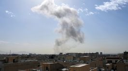 Dym nad Teheránom po útokoch USA a Izraela 28....