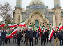 ONLINE: Izrael a USA útočia na Irán, Teherán odpovedal. Top iránski generál a minister sú po smrti