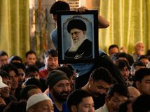 Alí Chameneí, duchovný vodca, Irán, moslimovia