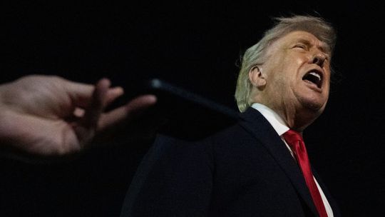 Pakistanca obžalovaného z prípravy atentátu na Trumpa údajne vydieral Irán