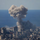 10. deň: Arákčí sa vysmieva z rastu cien ropy. Trump hovorí, že vojna je takmer ukončená