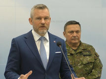 SR Bratislava TK OS SR Pellegrini Zmeko Kaliňák BAX