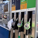 pumpa, phm, benzin, nafta, tankovanie, omv