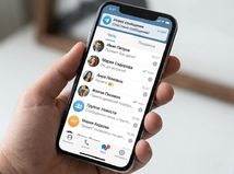 Aplikácia Telegram v mobile - obrázok vytvorený AI