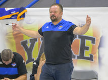 Idioti, ako som ja, na Slovensku vymierajú....