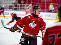 Narodil sa v Poľsku, jeho rodičia na...