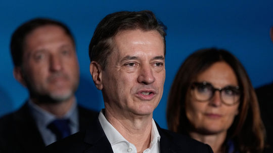 Golob alebo Janša? Prezidentka „naliehavo“ žiada strany rokovať o novej slovinskej vláde