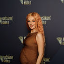 Speváčka a raperka Sima sa predvádzala aj s tehotenským bruškom. 