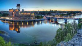 Most z estónskej Narvy do ruského Ivangorodu