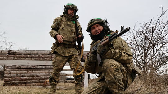 Ukrajinský postup či ruská ofenzíva? Boje zúria, rokovania sú zaseknuté