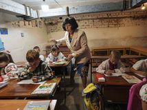 Russia Ukraine War Underground School