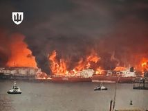 ONLINE: Kyjev reaguje na ropnú krízu: Zelenskyj vyzýva Rusko na dohodu, ktorá môže znížiť ceny