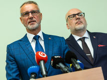 SR MV NRSR predĺženie volebné obdobie samosprávy ZAX