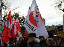SR Bratislava protest platforma Otvorená kultúra BAX