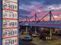 Nemecko Irán ceny ropa benzín pumpa