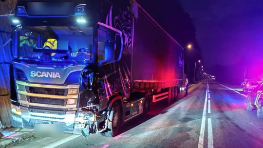 Tragická noc v Bielom Potoku, chodca zrazil nákladiak