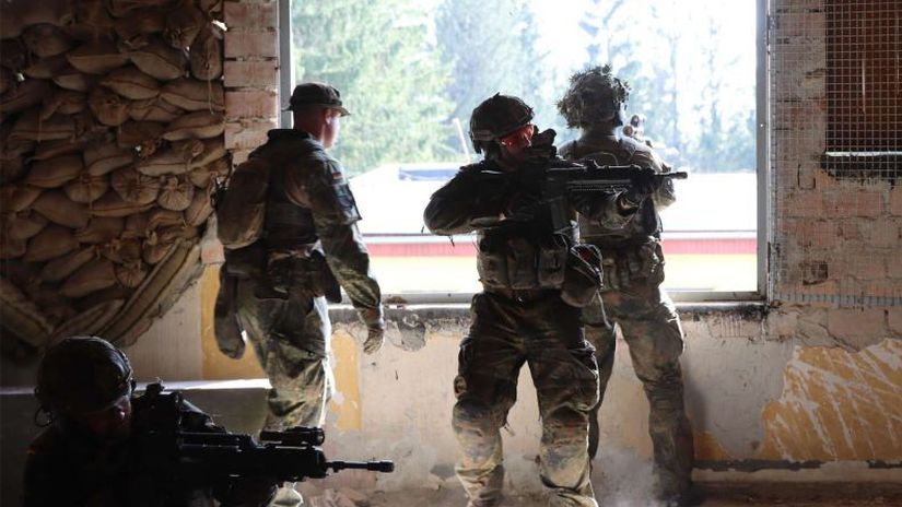 Príslušníci Bundeswehru na cvičení v Slovenskej...