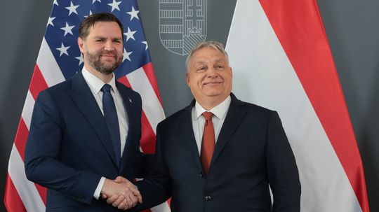 Expert: Trump nemá rád „lúzrov“. Ak Orbán prehrá, prezident USA na neho zabudne