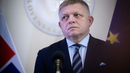 Fico cestuje do Vietnamu, berie so sebou šesť ministrov. Premiér sa stretne aj s prezidentom To Lamom