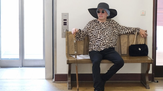 Vyhýba sa väzeniu, zmenila si pohlavie. Česi chytili nemeckú extrémistku na úteku