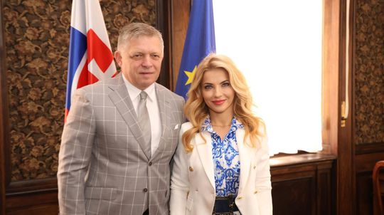 Čo čaká Fica v Hanoji? Poletí aj so Šimkovičovou. Komu z Vietnamu sa Slovensko chystá pomôcť?