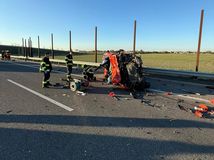 nehoda, R1, hasiči,