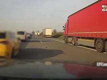 VIDEO: Neobvyklý prípad prekvapil policajtov...