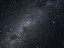 Misia Artemis II píše históriu. Orion mieri...