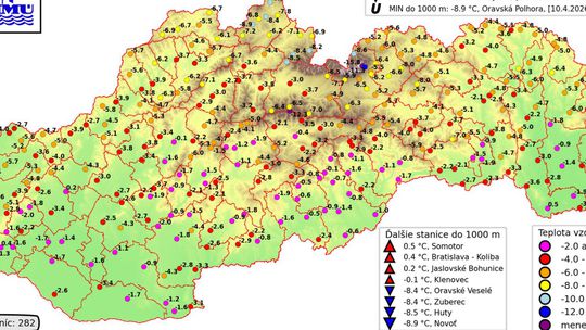 Od západu sa valí búrkový front, prinesie veľkú zmenu počasia. V Česku sneží, čo čakať na Slovensku?
