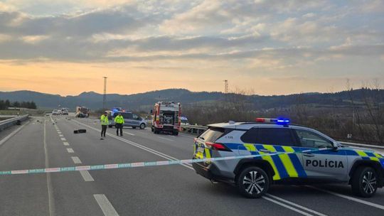 Tragédia na východe: Po zrážke dvoch áut zomrel muž, ďalšie tri osoby sú ranené