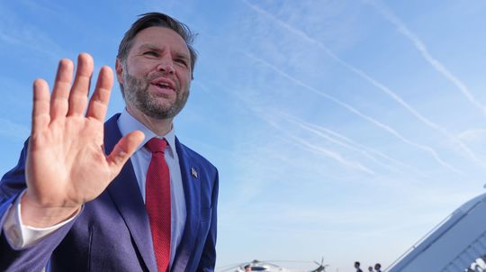 Vance je v Islamabade. Viceprezident USA povedie rokovania s Iránom