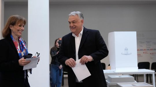 Skutočná tvár porazeného lišiaka? U Matoviča sa Orbán zaujímal o kúpu Gabčíkova, Fico uňho s dobrým nápadom nepochodil