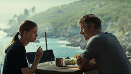 Po filme s Donutilom prichádzajú Nevďačné bytosti. Prečo režisér do úlohy dievčaťa obsadil transherca a modela Dextera Franca?